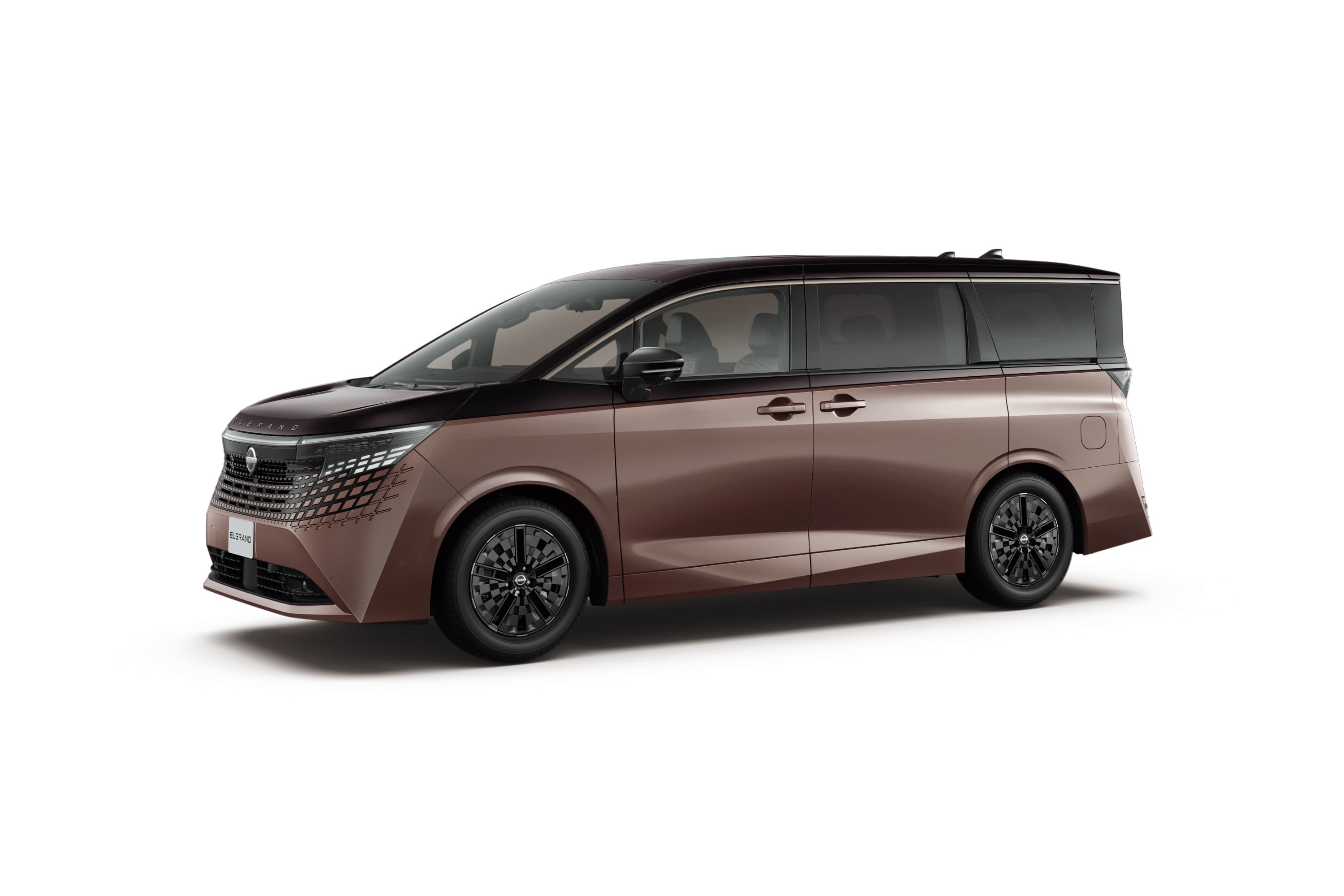 日産新型エルグランド発表 689万円から発売、e-POWER刷新